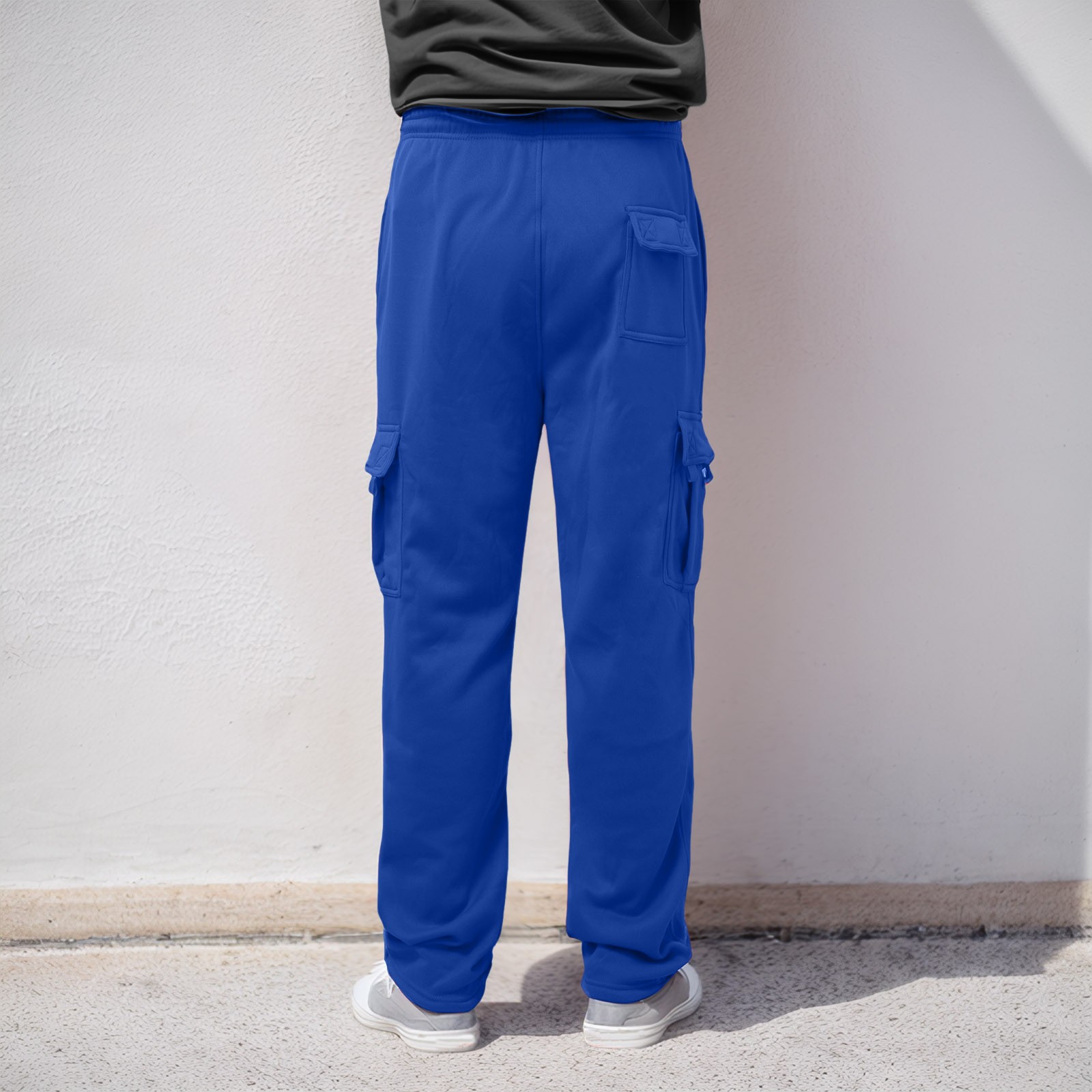 thumbnail image 4 of Pantalones de chándal holgados de felpa para hombre: cintura elástica, secado rápido, bolsillos multiusos; ideales para correr, ir al gimnasio o llevar de forma informal., 4 of 8